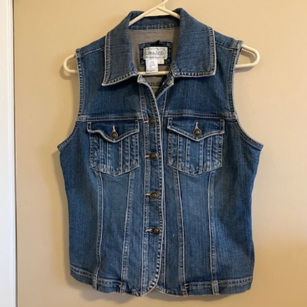 Sleeveless Denim Jacket